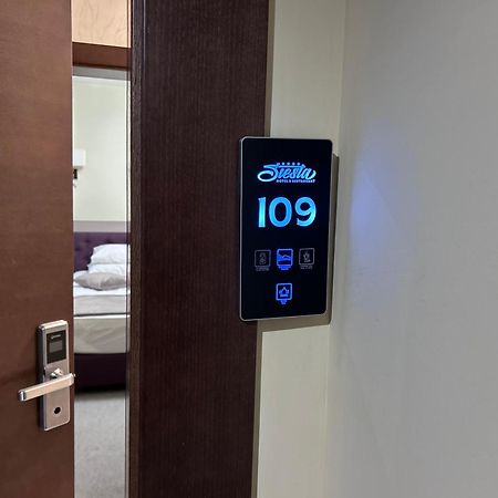 Hotel Siesta Uzice Luaran gambar