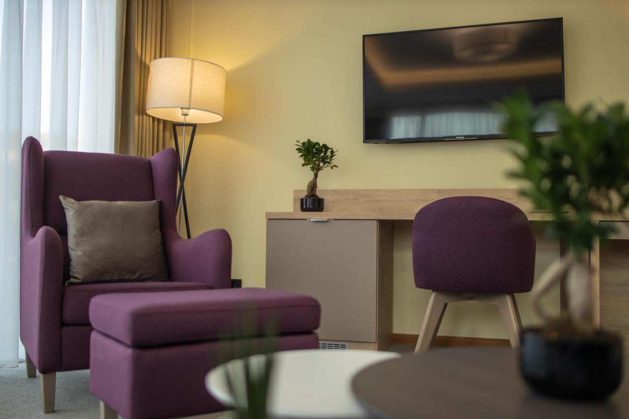 Hotel Siesta Uzice Luaran gambar