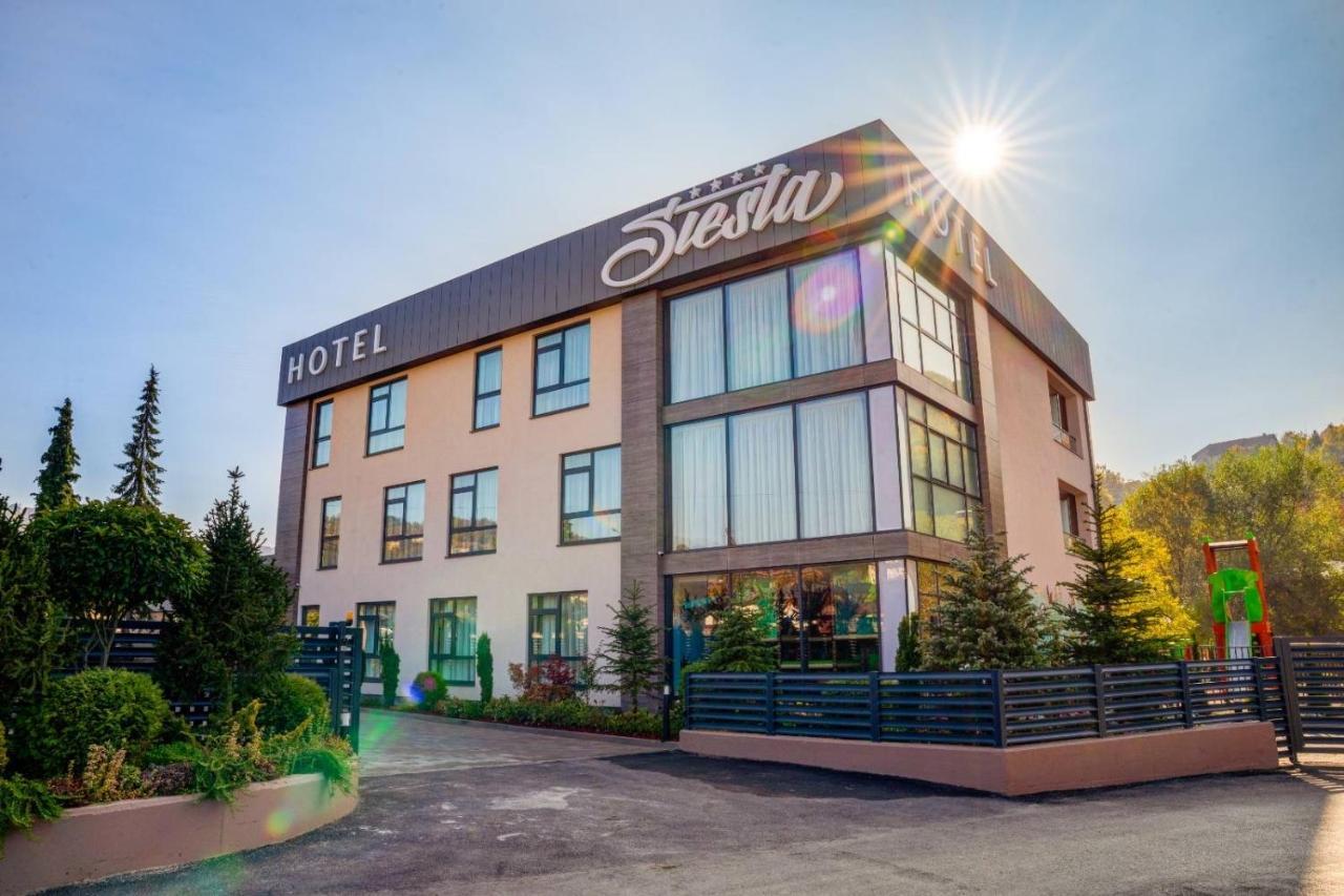 Hotel Siesta Uzice Luaran gambar
