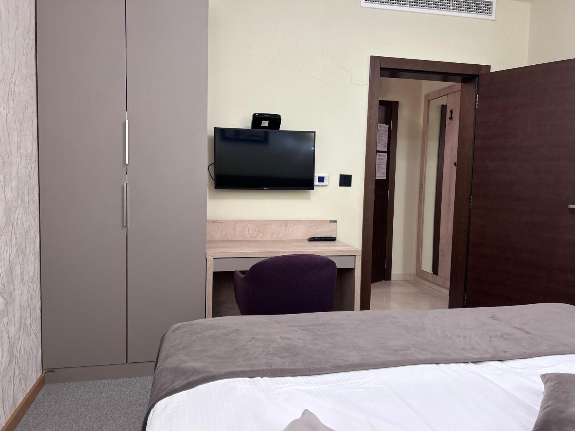 Hotel Siesta Uzice Luaran gambar